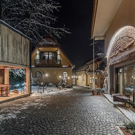 Das Fort Boutique Rîşnov Екстериор снимка